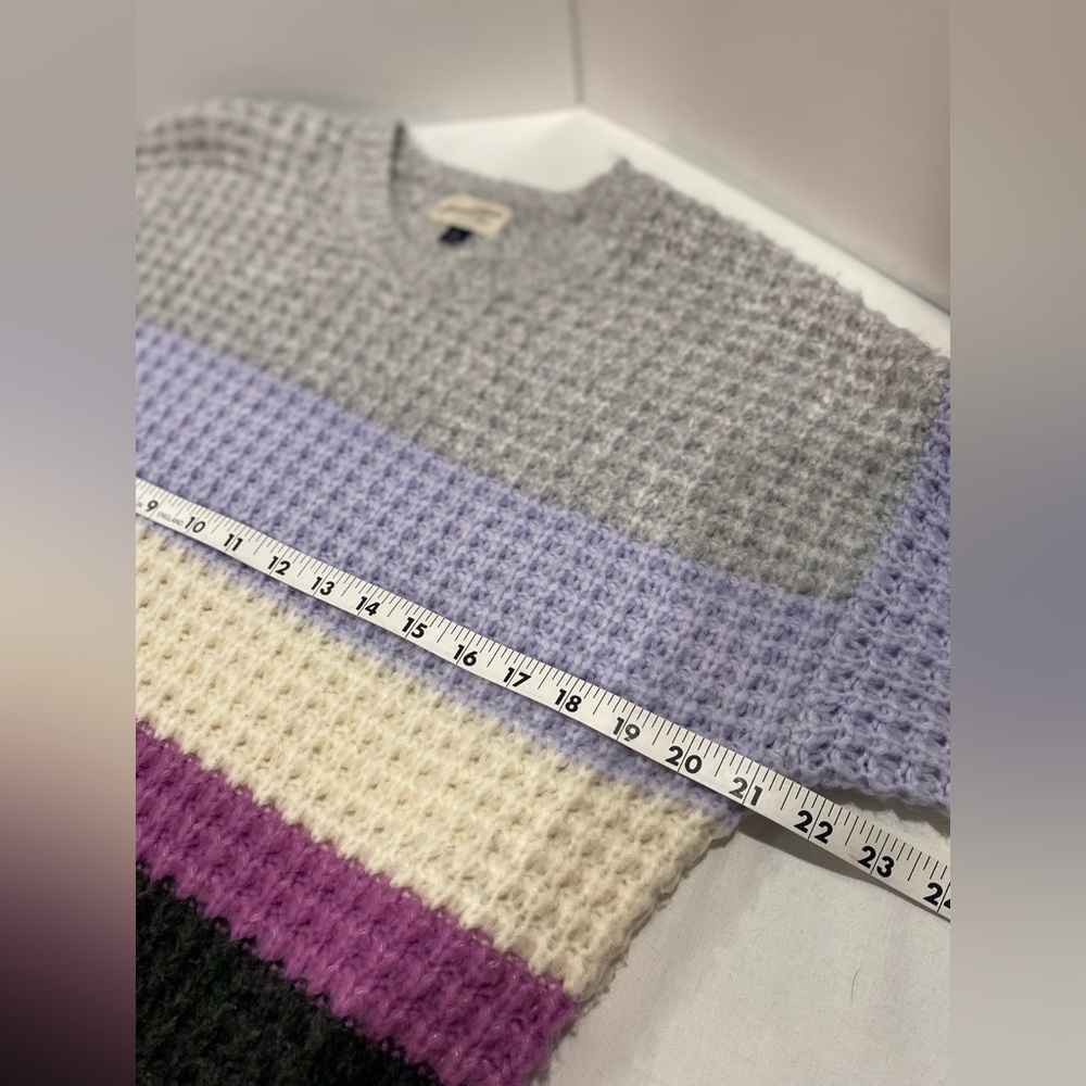 Universal Thread Sweater - image 3